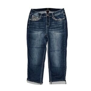 EARL Women's Dark Wash Cropped Jeans Size 6